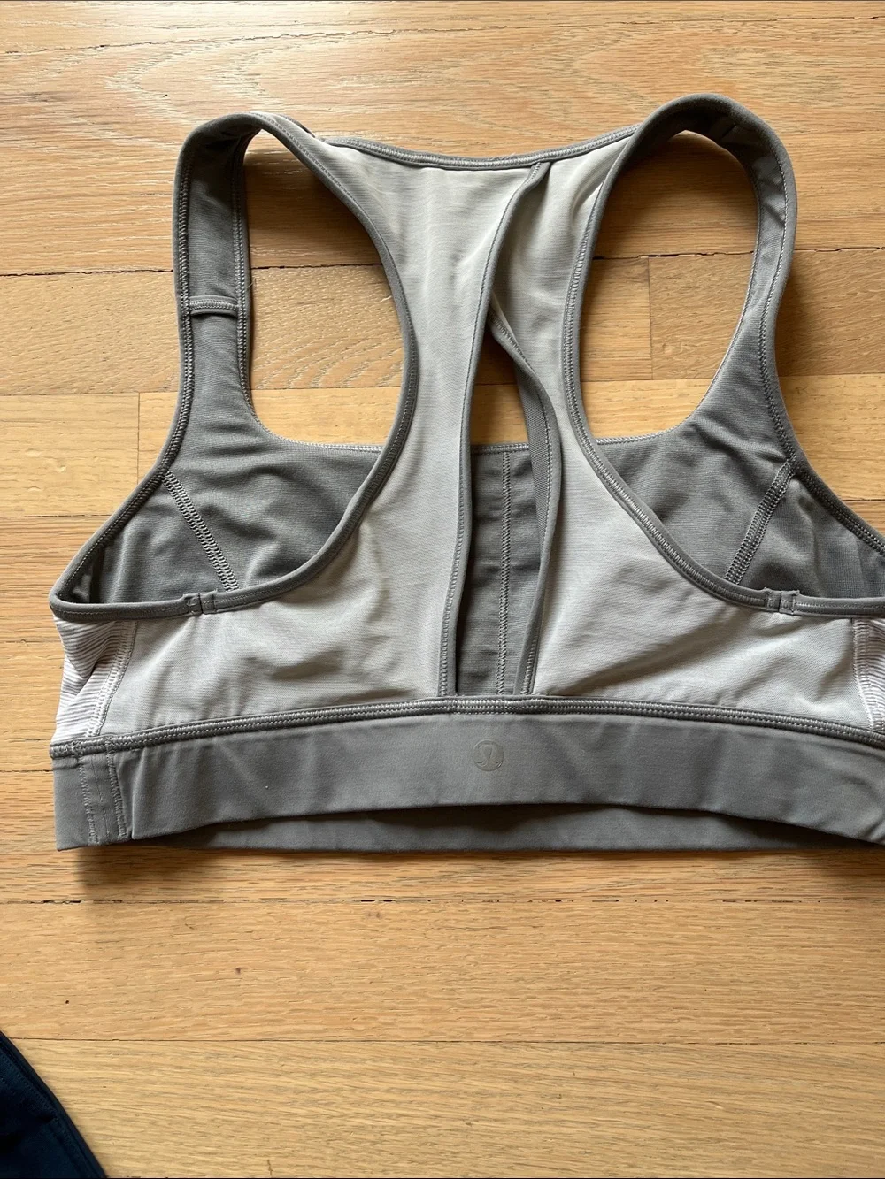 Lululemon run with the sun sports bra 10